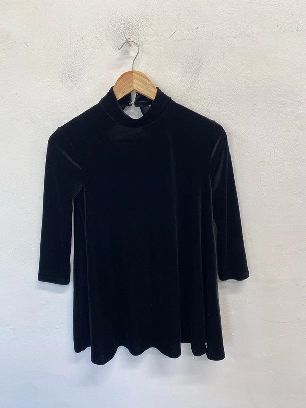 Lovely kimchi blue urban outfitters black velvet look open back mini dress UK XS AE001