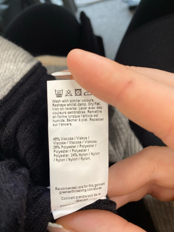 Stylish River Island colour block jumper uk 8 KM004