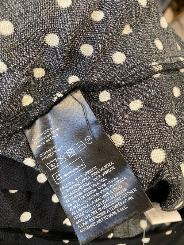 Fabulous spotty tunic top Uk18 new from H&M pleated details IM001