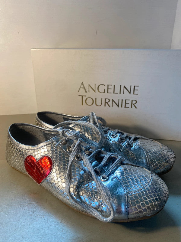 Angeline Tournier Silver snakeskin Trainers Red Heart Uk3 SP002’summer