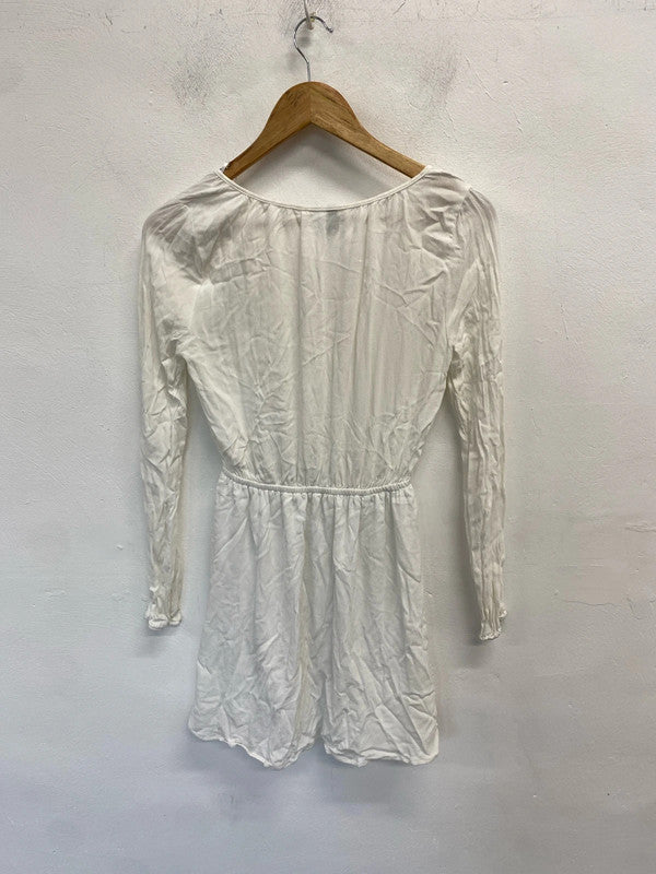 Lovely h&m white broderie playsuit beach cover UK 6 JH001