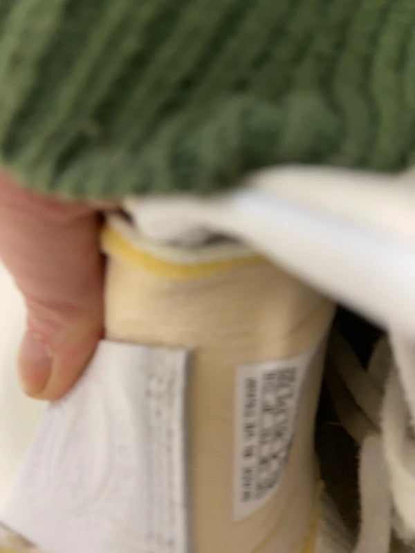 Fabulous Adidas Campers 80’s cream white trainers Uk4 KD001