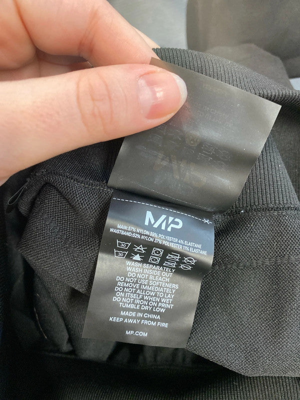 Bundle 24 MyProtein Mens Activewear Shorts Trio Size XXL DS002