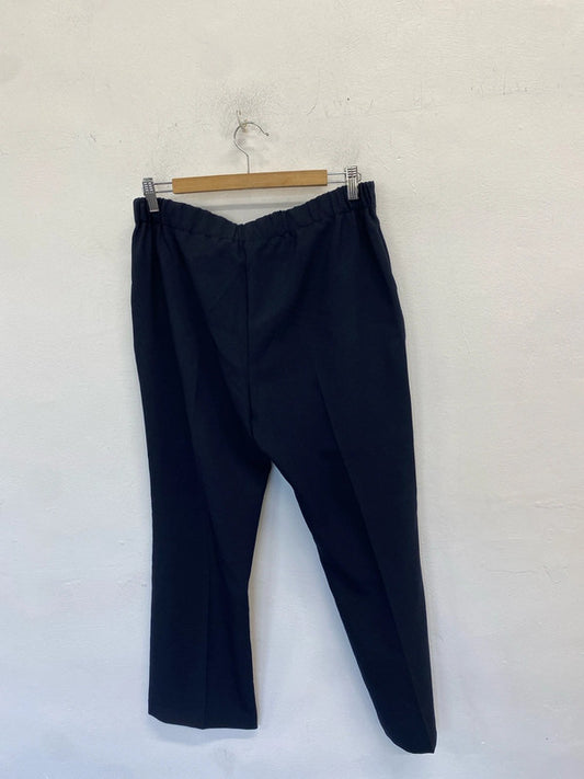 Lovely bonmarche straight leg cropped trousers UK 12 IM001