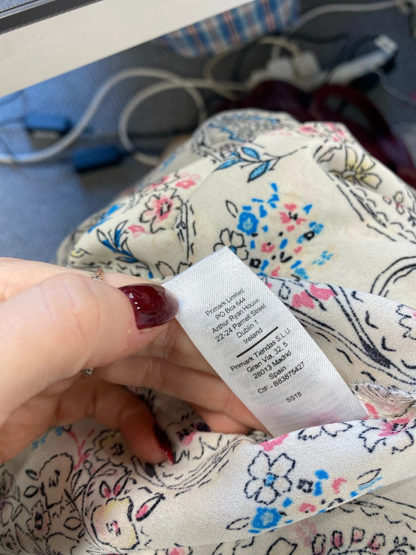 Lovely Primark pastels summer print flare sleeve top UK 10 AG005