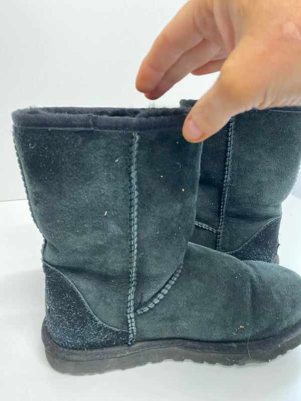 Fabulous Black Ugg boots Uk5.5 classics MS002