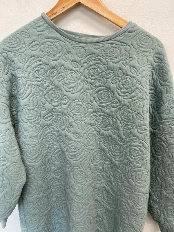 Lovely girls teens blue rose jumper UK 14yr SJ001