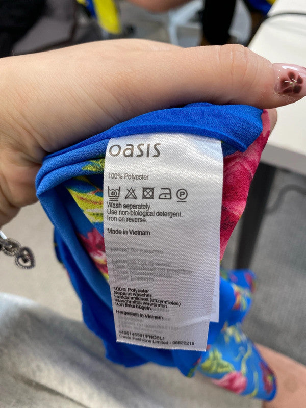 Lovely oasis blue floral low bust cami top UK 12 NN001