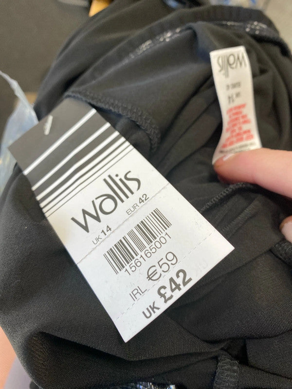 Stunning Wallis jumpsuit tapered leg Uk14 sleeveless party or formal AO001