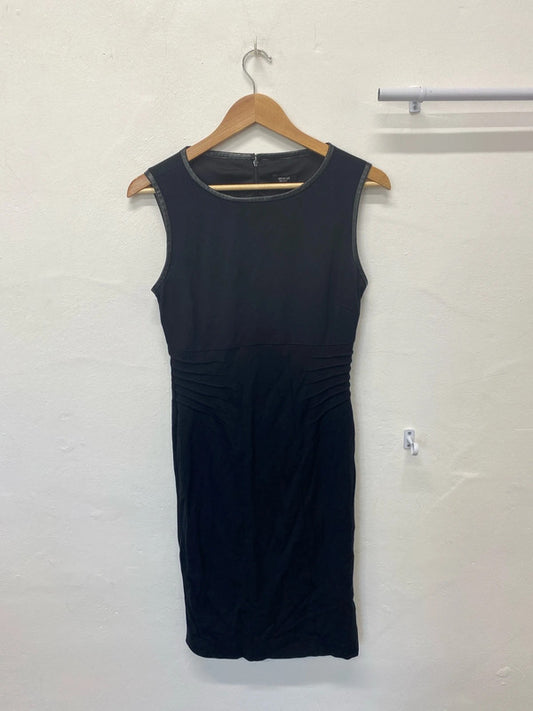 Fabulous black Bodycon pencil dress by Premise size 2 Uk12 MW001