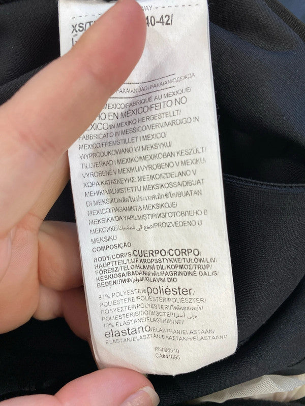 Under Armour Chic Black Gym Shorts Size XS LD003