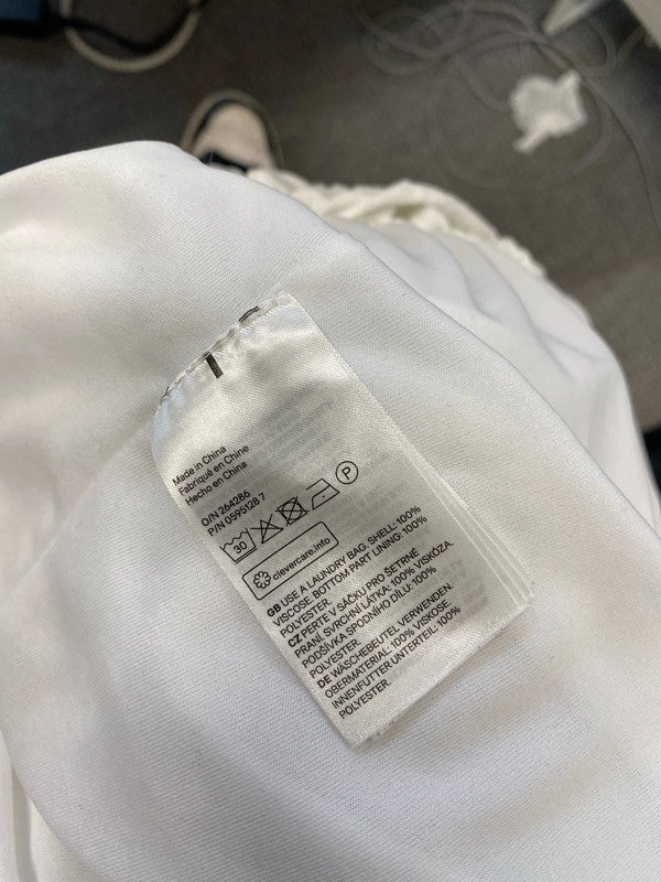 Lovely h&m white broderie playsuit beach cover UK 6 JH001