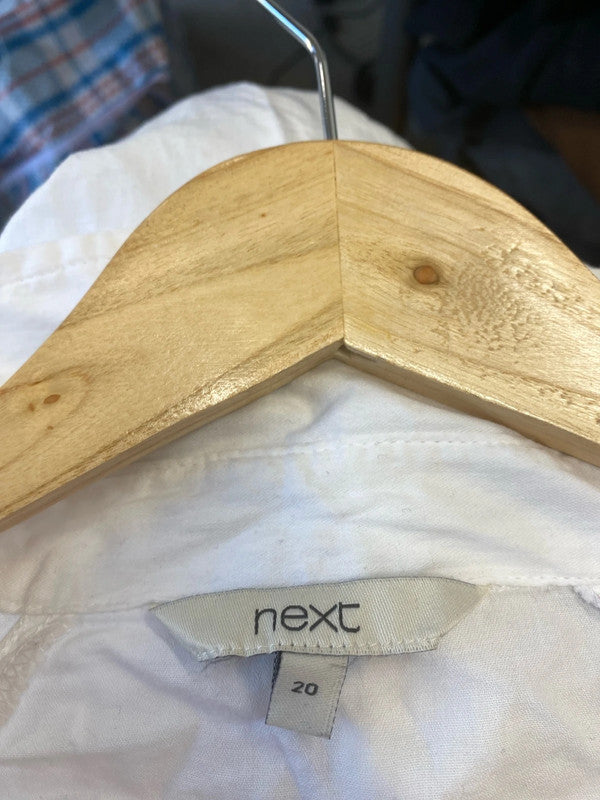 Fabulous Oversized White Pure Cotton Uk20 Next shirt IM001
