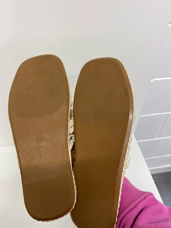 Fabulous Zara light ivory rope knot sliders UK6 KS002