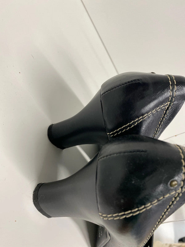 Stunning classic leather court shoes from Principles Uk5 KM004