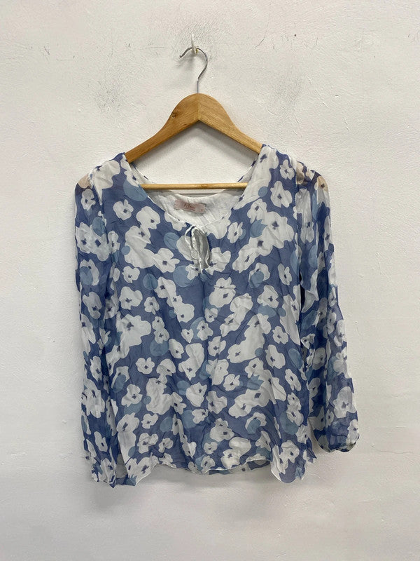 Lovely renee made in Italy floral blue white top UK S LD001