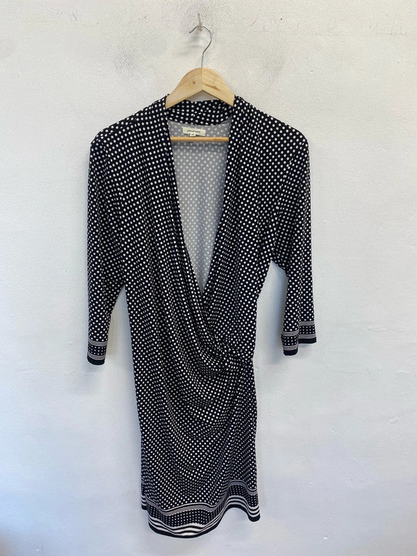 Stunning max studio polka black white low bust UK XL MW001