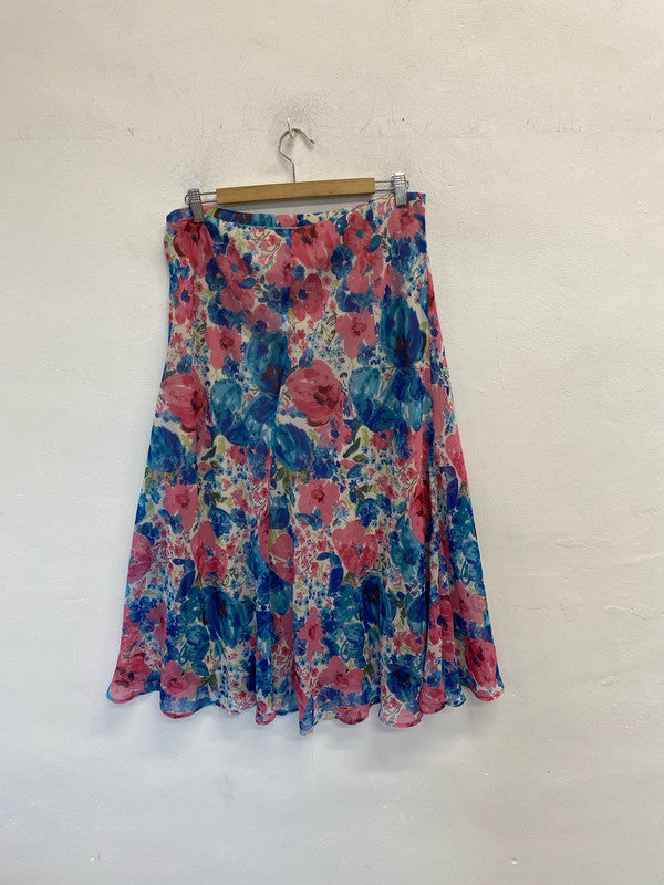 Stunning Edinburgh wooden mill isle floral chiffon midi skirt UK 16 IZ001