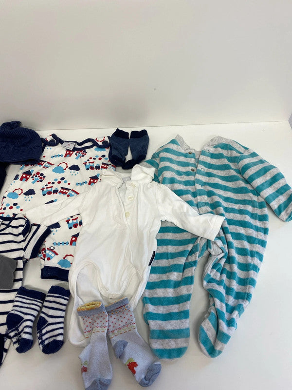 Fabulous Baby Bundle age 0-4 months #19 Polarn O.Pyret Catimini JP001