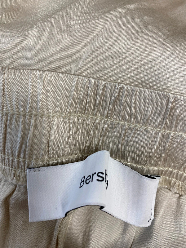 Fabulous Bershka champagne loose fit elastic waist trousers Uk L KS002