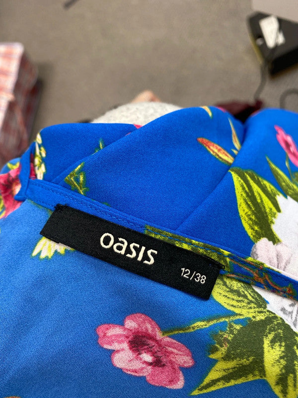 Lovely oasis blue floral low bust cami top UK 12 NN001
