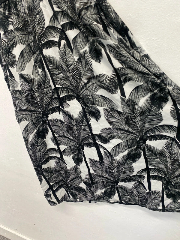 Fabulous H&M pool cover up dress palm trees monochrome Uk12 MS002