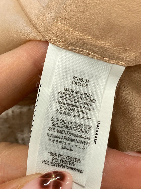 Lovely bcbgmaxazria underlayer white lace “immane” top UK s HS001