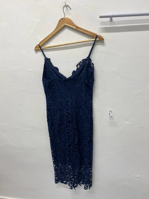 Fabulous navy overlay occasion party dress Uk12 AO001