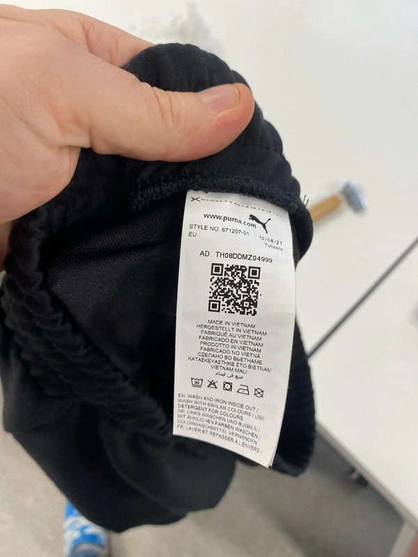 Classic Puma black taper leg joggers S SR006