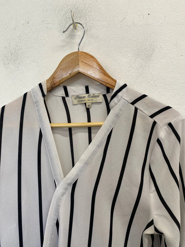 Lovely Parisian collection black white stripe blouse UK 12 PJ001