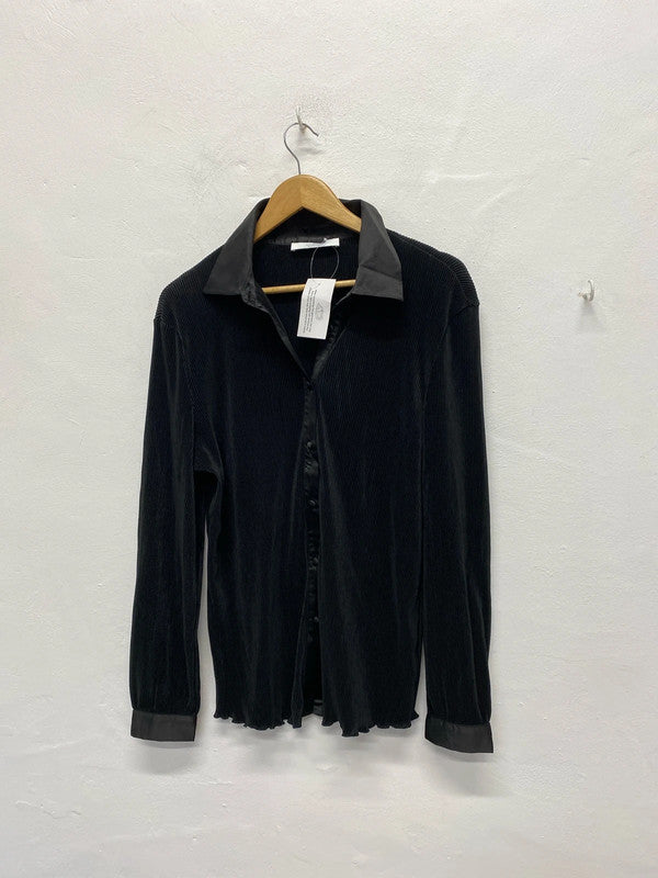 Fabulous New Michelle Keegan pleated blouse Uk12 LB001