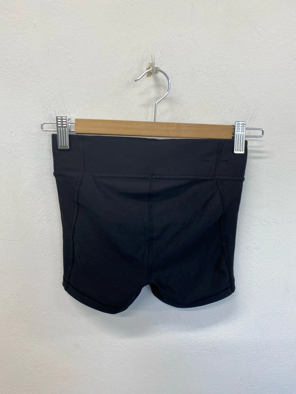 Under Armour Chic Black Gym Shorts Size XS LD003