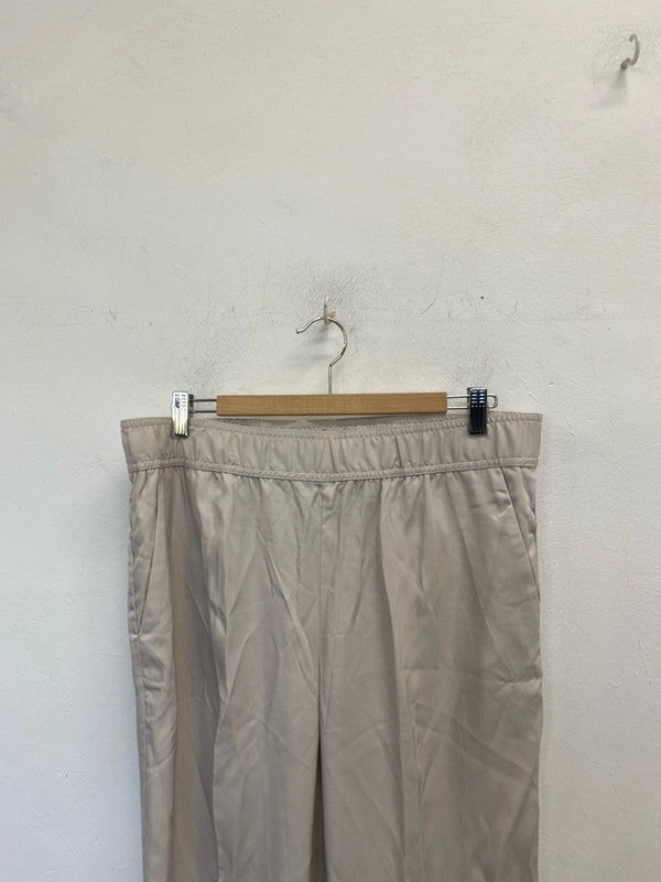 Lovely H&M beige relaxed wide leg trousers UK L KM003