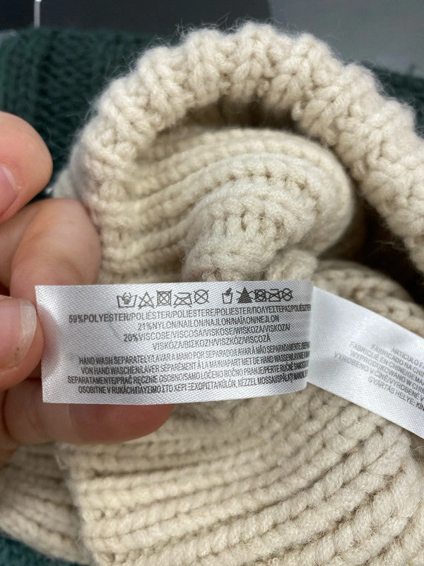 Bundle 18 Primark & Wedze Cute Beanies Duo One Size DS002