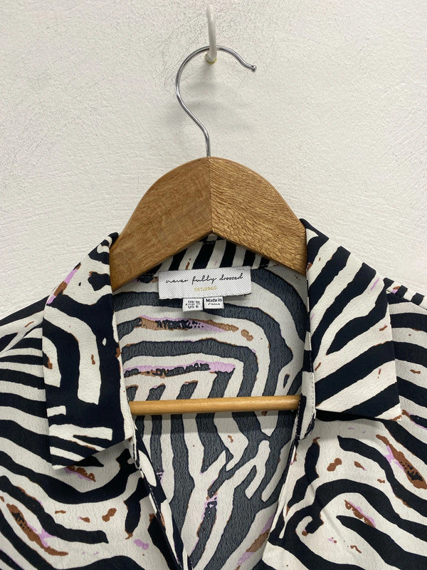 Lovely never fully dressed zebra blouse UK 10 SS002