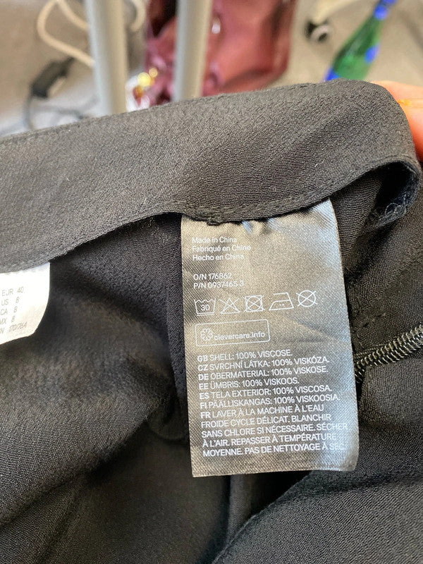 Fabulous Pencil skirt from H&M crepe fabric Uk12 JB001