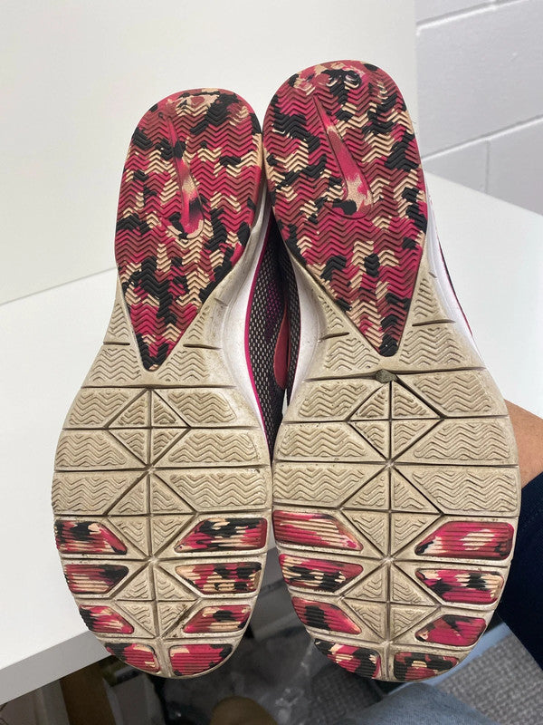 Fabulous NikeAir Max fusion Pinks & Black runners Uk7 CR002