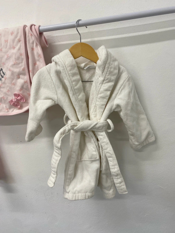 Lovely bundle of girls clothings / accessories Uk 2-3 AL002