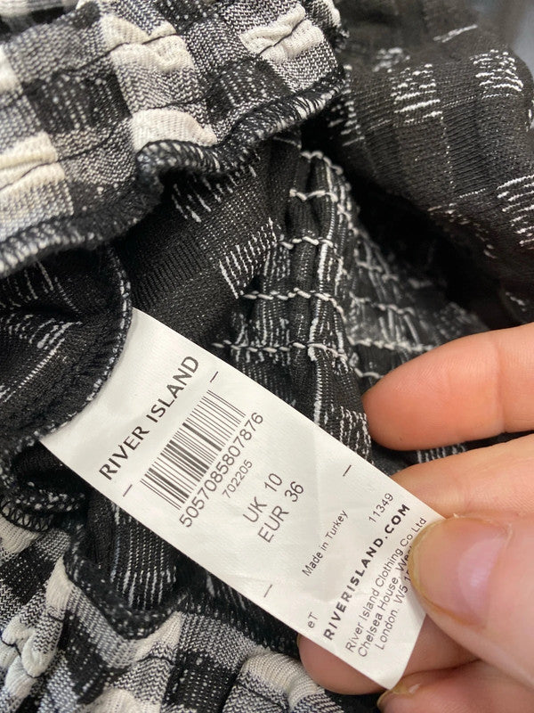 Super cute gingham black & which cropped gypsy topUk10 JB001