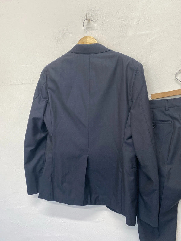 Fabulous Tonello Navy Blue 2pc suit 38” chest 32”inside leg 32.5W HR003
