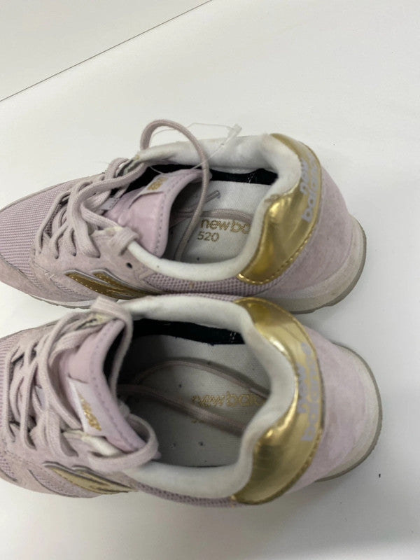 Fabulous New Balance 520 Lilac & Gold trainers Uk7 NN001