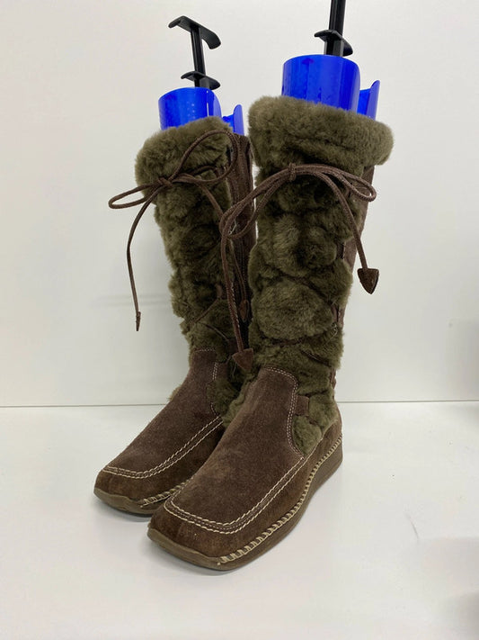 Fabulous Next suede and fleece winter boots Uk4 brown KM004