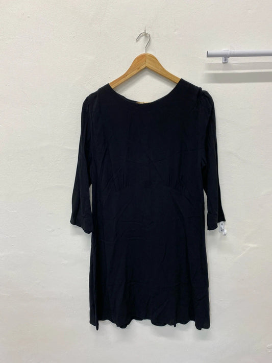 Fabulous Black Classic tunic dress from H&M Uk18 KM003