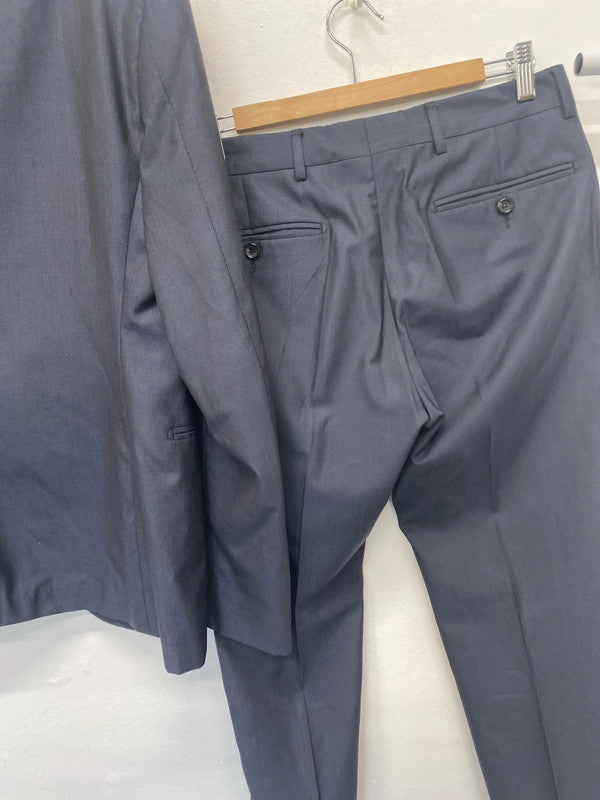 Fabulous Tonello Navy Blue 2pc suit 38” chest 32”inside leg 32.5W HR003