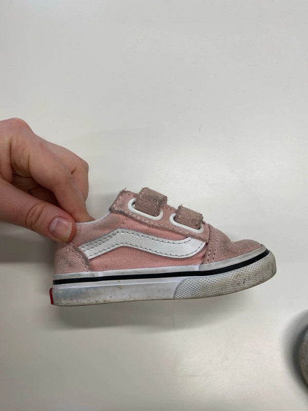 Vans Adorable Pastel Pink Trainers Girls 4 KM004