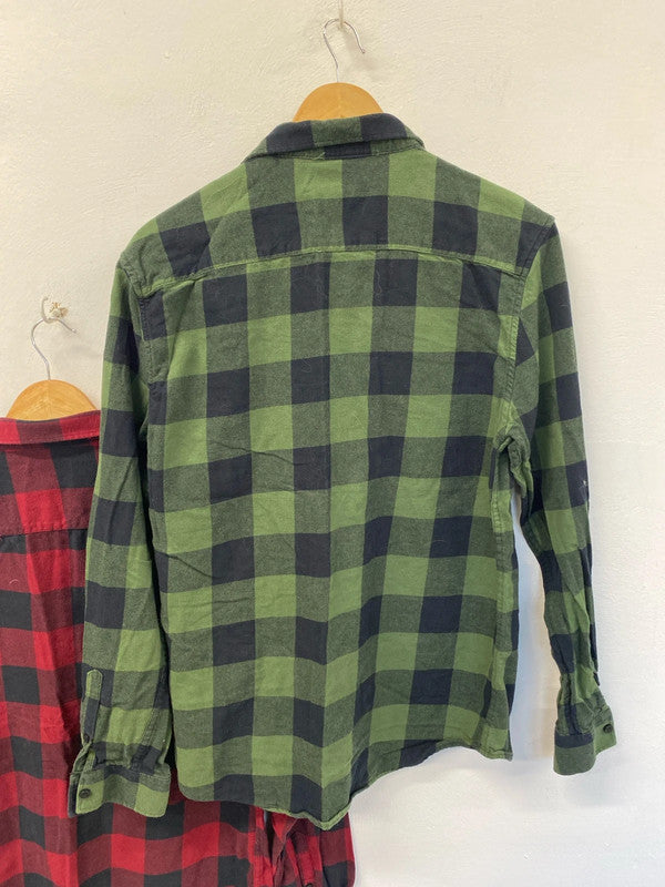 Duo of classic check New Look shirts red green black M #2 JR001
