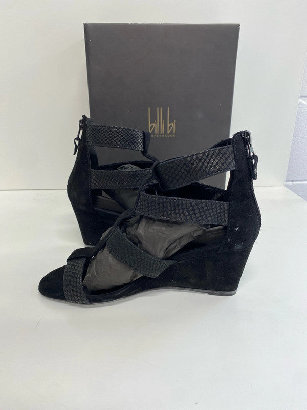 Gorgeous Billi Bi snakeskin and velvet strappy wedge heel 6 KM004