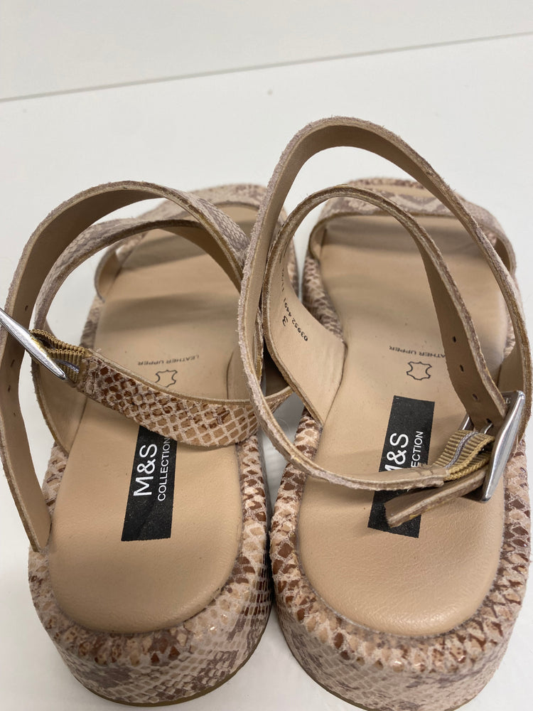 Fabulous M&S snakeskin leather flat form sandals UK3 SS002