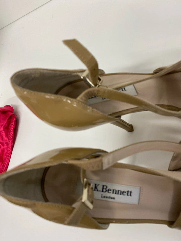 Fabulous LK Bennett taupe patent stilletos UK6 KM004