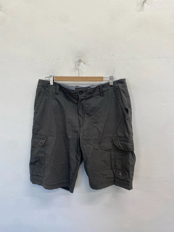 Fabulous men’s Colorado cargo grey shorts UK W34 AG005